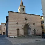 Gasthuis Porta Est Foligno